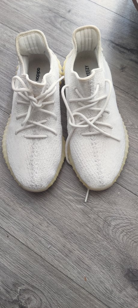 Adidas yeezy, Wit, Ophalen of Verzenden, Adidas Yeezy, Sneakers of Gympen