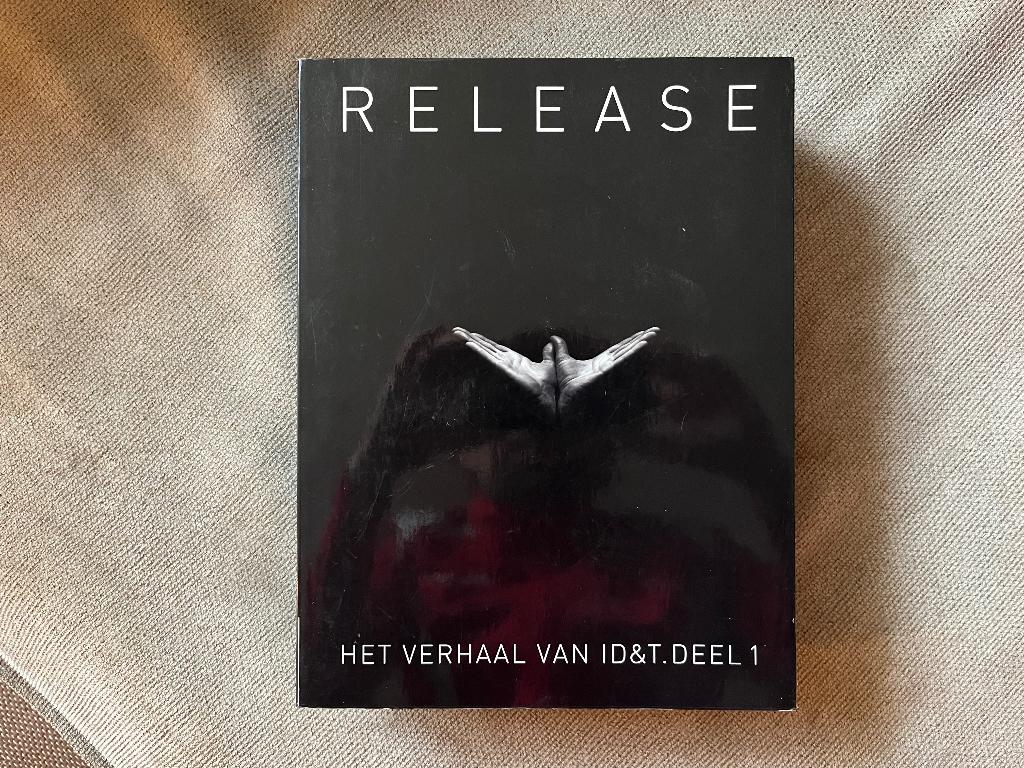 Release, het verhaal van id&t deel 1, Gert van Veen, Artiest, Ophalen of Verzenden, Zo goed als nieuw