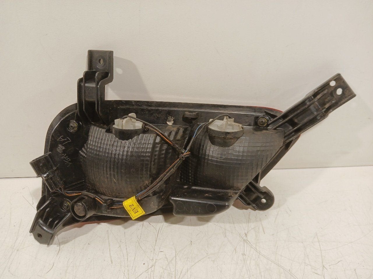 Mistlamp links Hyundai Kona, Onderdelen@venauto.nl, Van der Ven Autorecycling B.V., Gebruikt, Ettenseweg 76, 4706 PB Roosendaal, The Netherlands