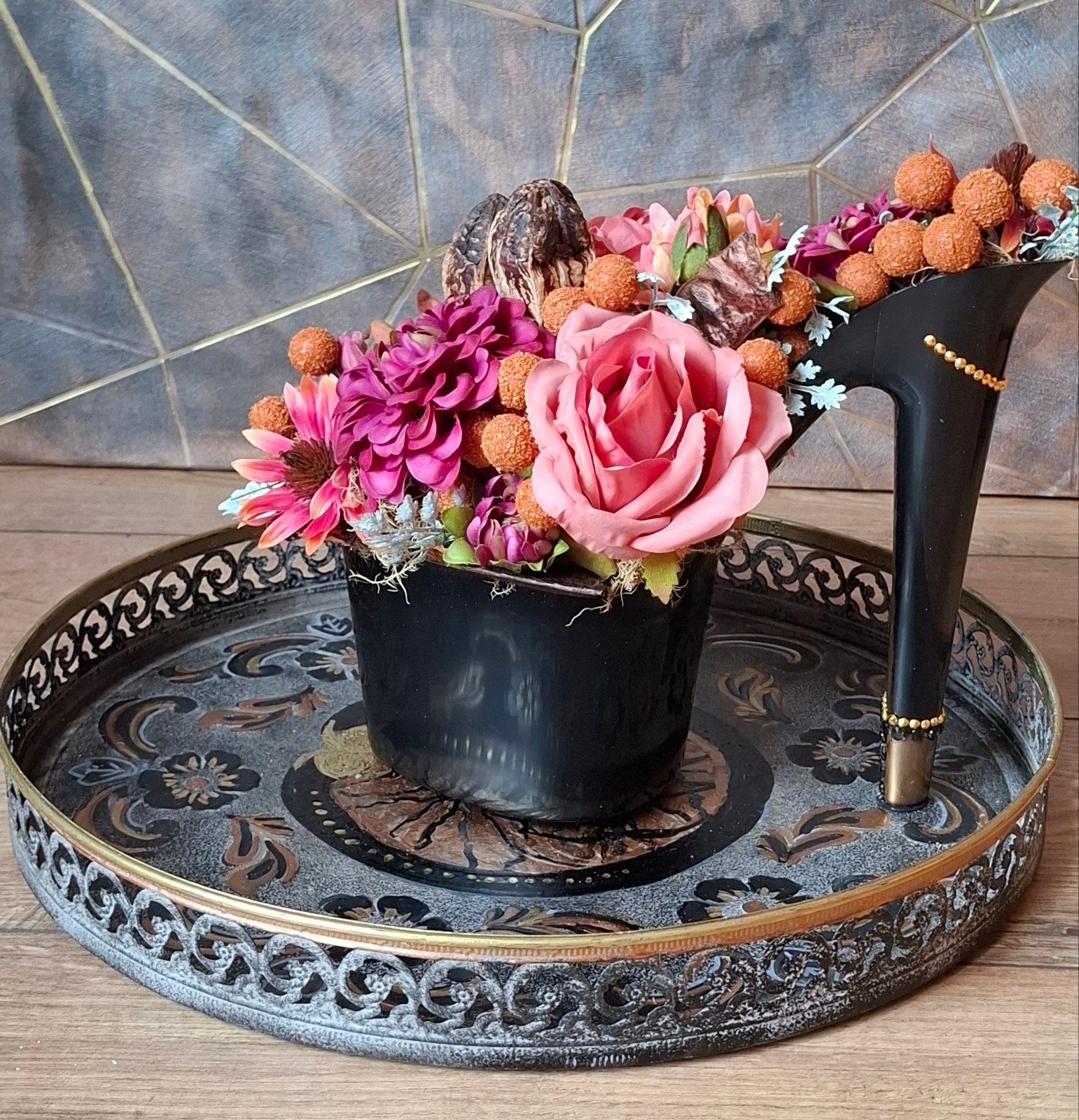Luxe compleet arrangement met zijden bloemen en schaal, Ophalen, Nieuw
