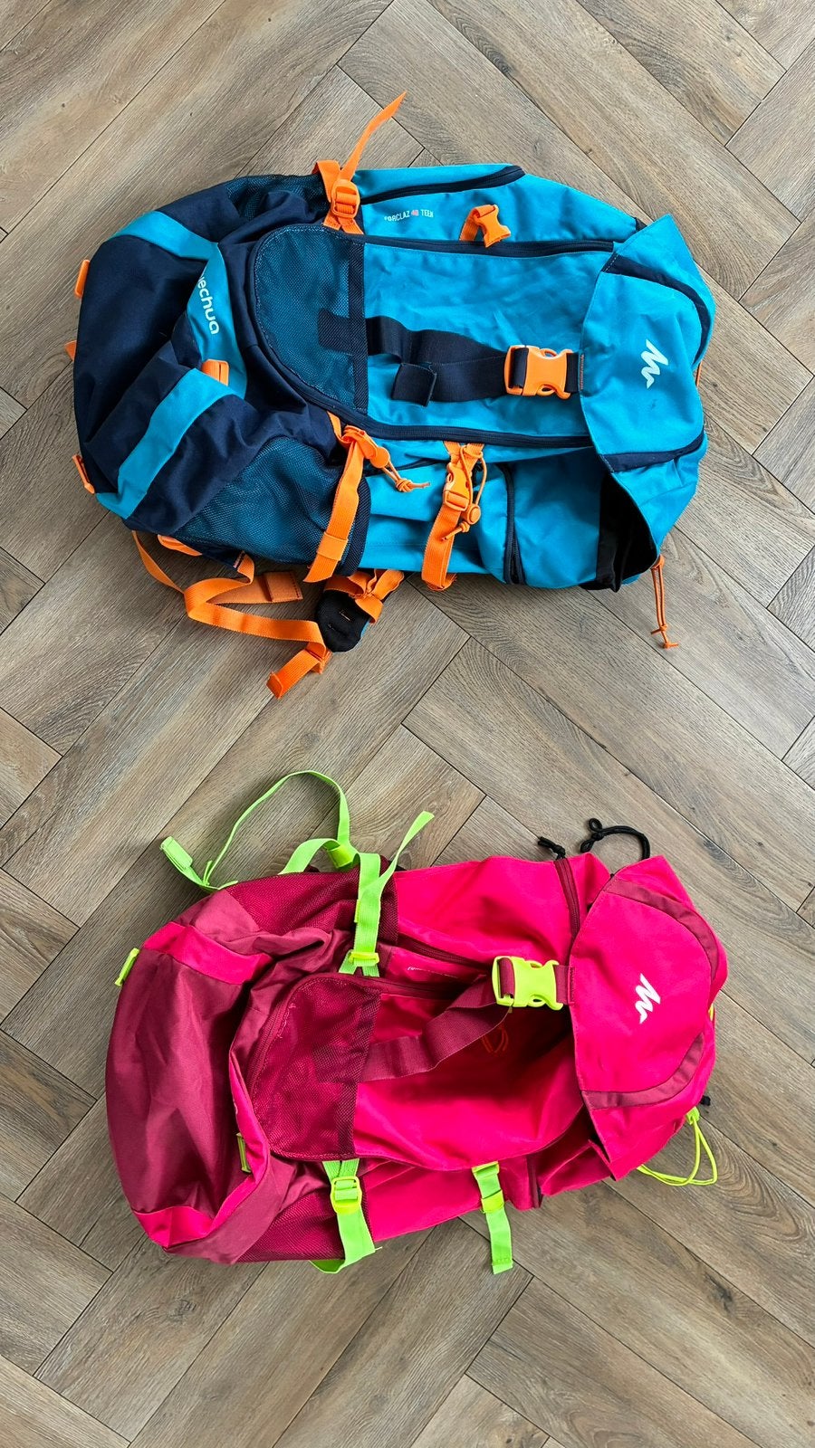 Quechua Forclaz 40L backpacks, 25 tot 40 cm, Zo goed als nieuw, Trekking, Ophalen