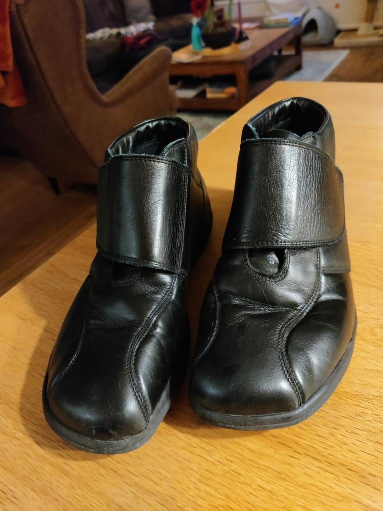 Ladysko zwarte comfortabele schoenen, maat 38, Ladysko, Zwart, Lage of Enkellaarzen, Ophalen of Verzenden
