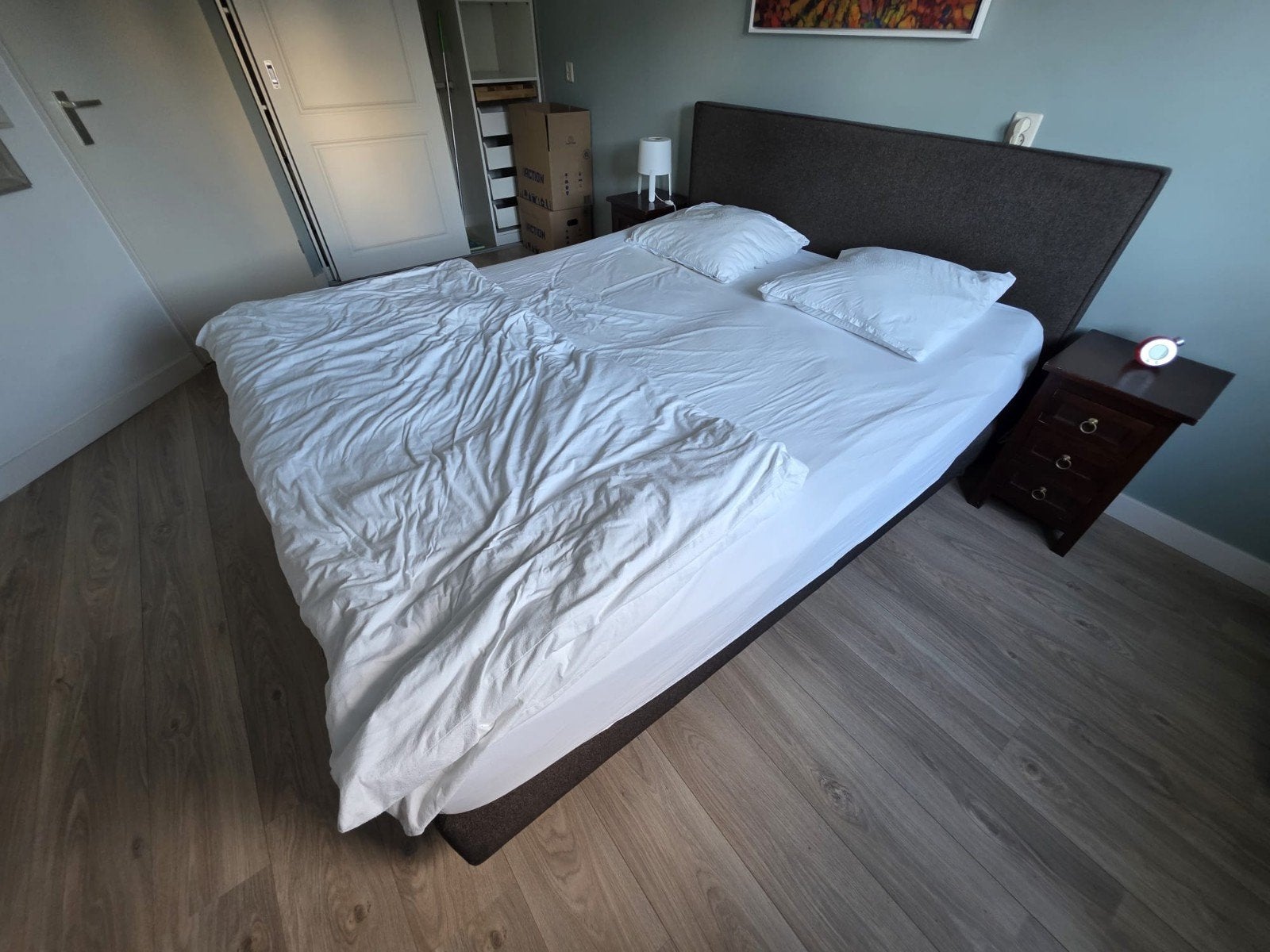 Tweepersoonsbed met nachtkastjes, Ophalen, Gebruikt, Bruin, Tweepersoons