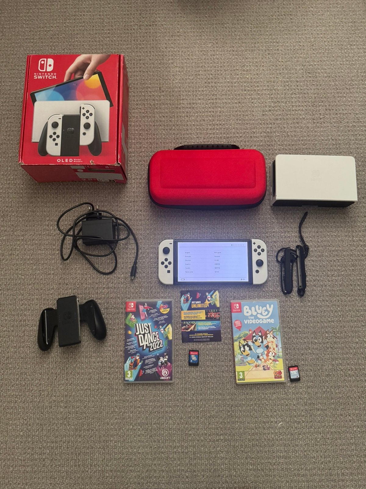Nintendo switch OLED wit — 2 games — nieuwstaat!, Spelcomputers en Games, Spelcomputers | Nintendo Switch, Ophalen of Verzenden