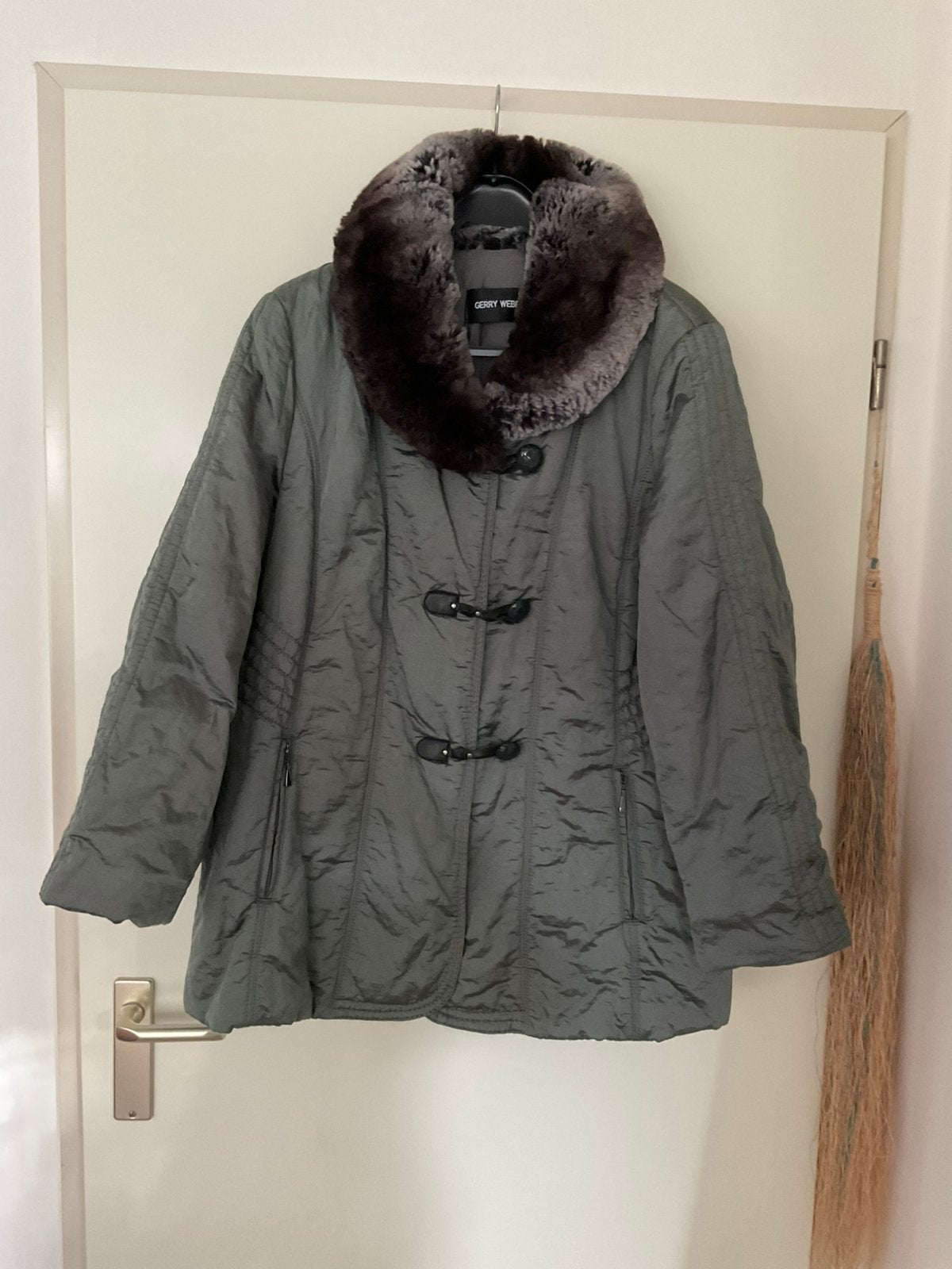 Winterjas van Gerry Weber, maat 44/46, Ophalen of Verzenden, Zo goed als nieuw, Maat 42/44 (L), Groen