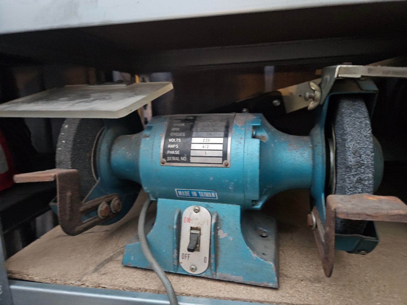 Robuuste dubbele werkbankslijpmachine (230V), Ophalen of Verzenden