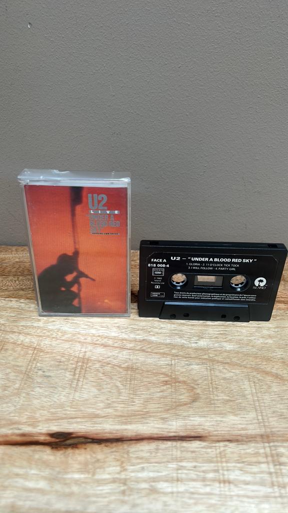 U2 - Under a Blood Red Sky Cassette Tape, Gebruikt, 1 bandje, Ophalen of Verzenden, Origineel