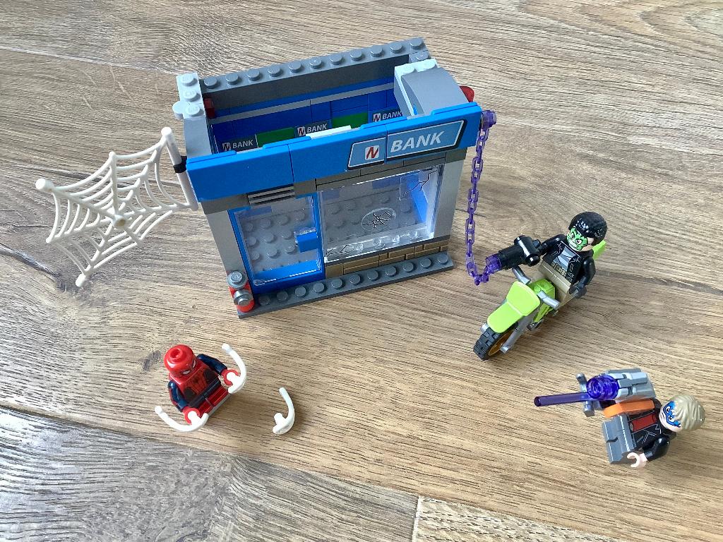 Lego Super Heroes 76082 ATM Heist Battle / Geldautomaat Duel, Gebruikt, Lego, Ophalen of Verzenden, Compleet