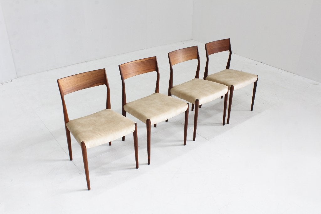 Vintage Mid century eetkamer stoelen Fristho  set van 4, Bruin, Design, Ophalen of Verzenden, Zo goed als nieuw