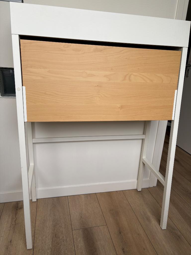 Bureau IKEA, Ophalen, Zo goed als nieuw, Minder dan 40 cm, Overige houtsoorten