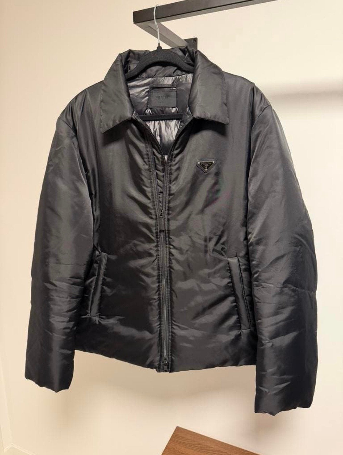 Prada Re-Nylon Down Puffer Jacket / Jas maat XL, Ophalen of Verzenden, Zo goed als nieuw, Maat 56/58 (XL), Zwart