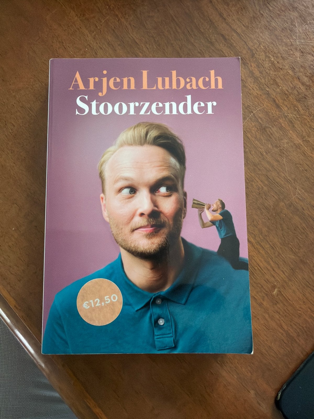 Arjen Lubach - Stoorzender: Persoonlijke relaas, Ophalen of Verzenden, Zo goed als nieuw, Anekdotes en Observaties
