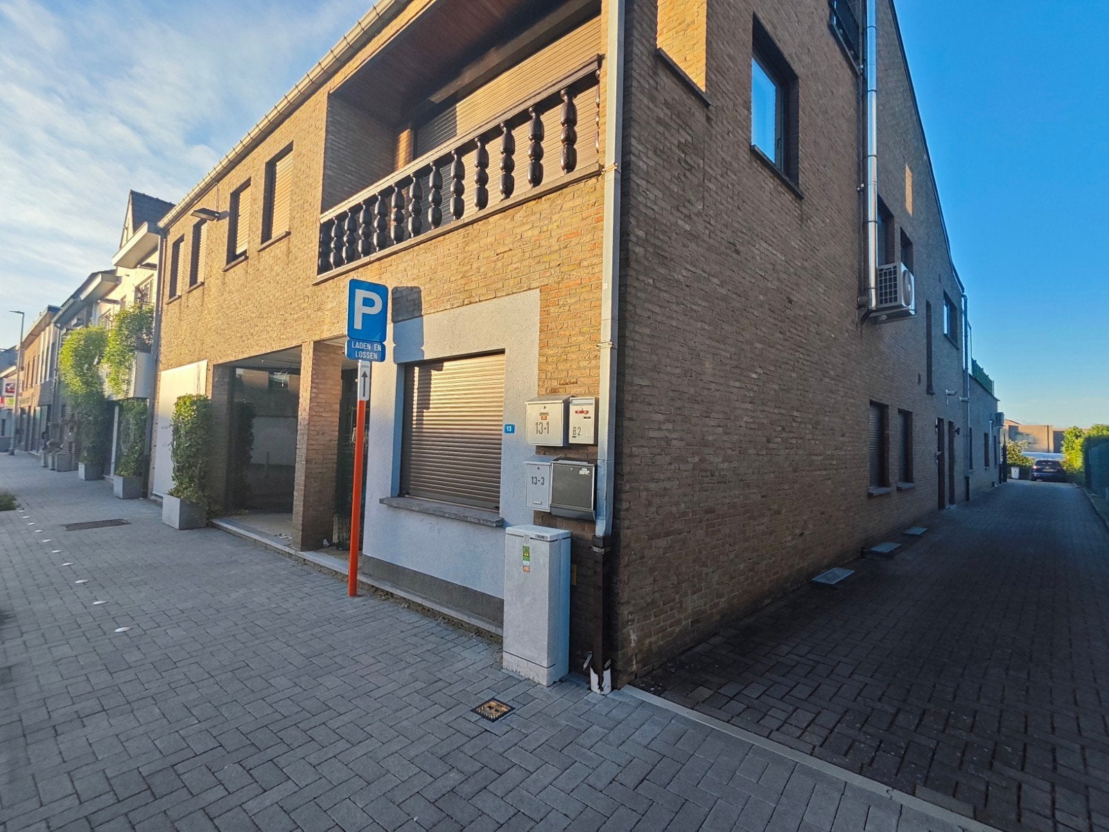 Woning+handelsruimte te Lanaken 3620, Huizen en Kamers, Maastricht