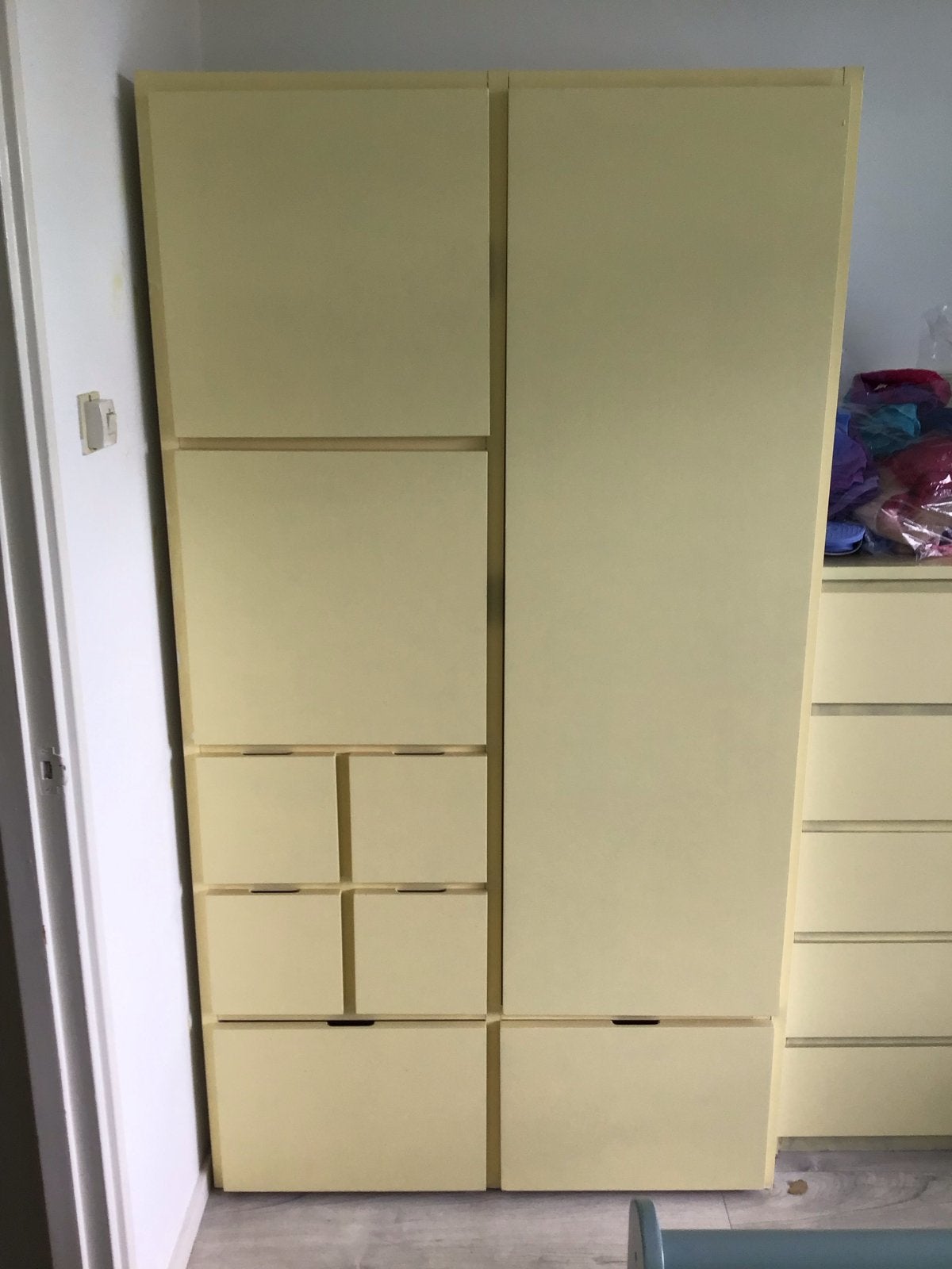 Ruime kledingkast met lades en hangruimte, Huis en Inrichting, Kasten | Kledingkasten, Ophalen, Gebruikt, 100 tot 150 cm, 200 cm of meer