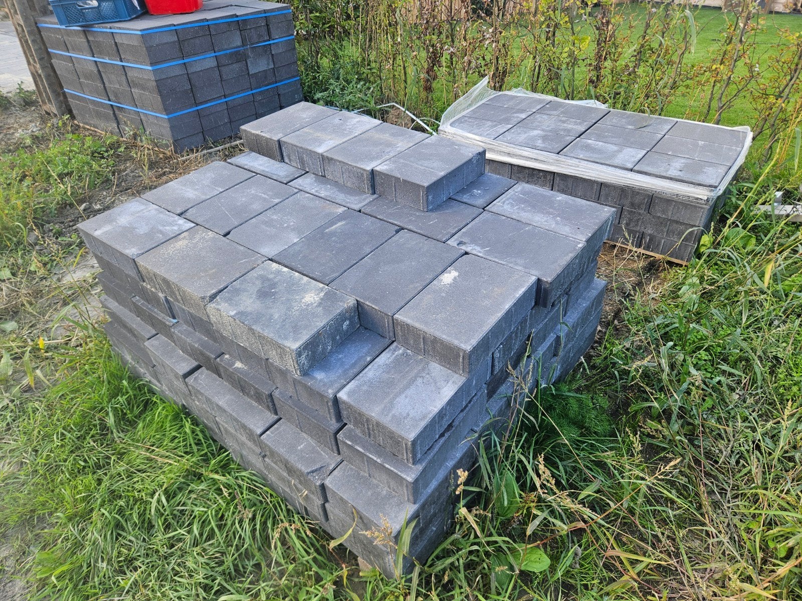 Cobblestone Antraciet 20x30x8
30x20x8 cm / Antraciet / Kwal, Tuin en Terras, Ophalen, Overige typen, Nieuw, 10 m² of meer