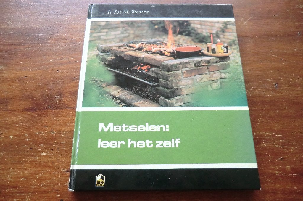 boek - Metselen: leer het zelf - Jos M. Westra, Boeken, Ophalen of Verzenden, Gelezen, Klussen