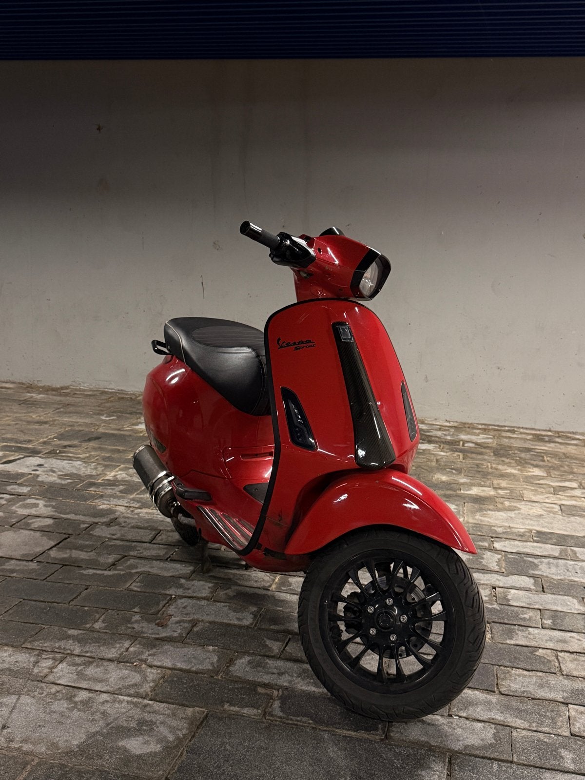 Vespa Sprint 2017 4T 2V - Vastgelopen, voor onderdelen/proje, Fietsen en Brommers, Scooters | Vespa, Ophalen, Gebruikt, Overige modellen