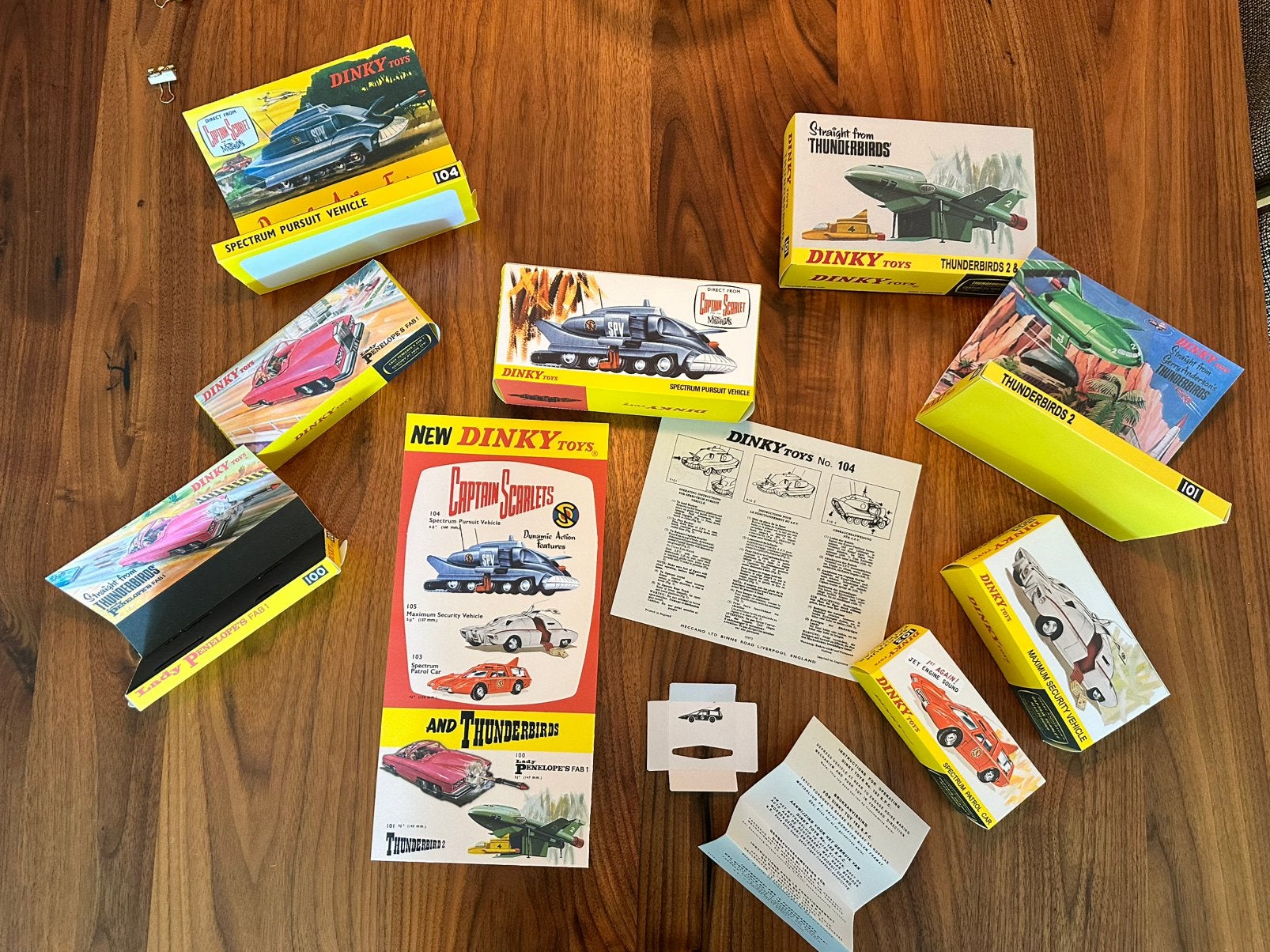 Dinky en Corgi Toys re-production doosjes, Hobby en Vrije tijd, Modelauto's | 1:43, Verzenden, Zo goed als nieuw, Auto, Corgi