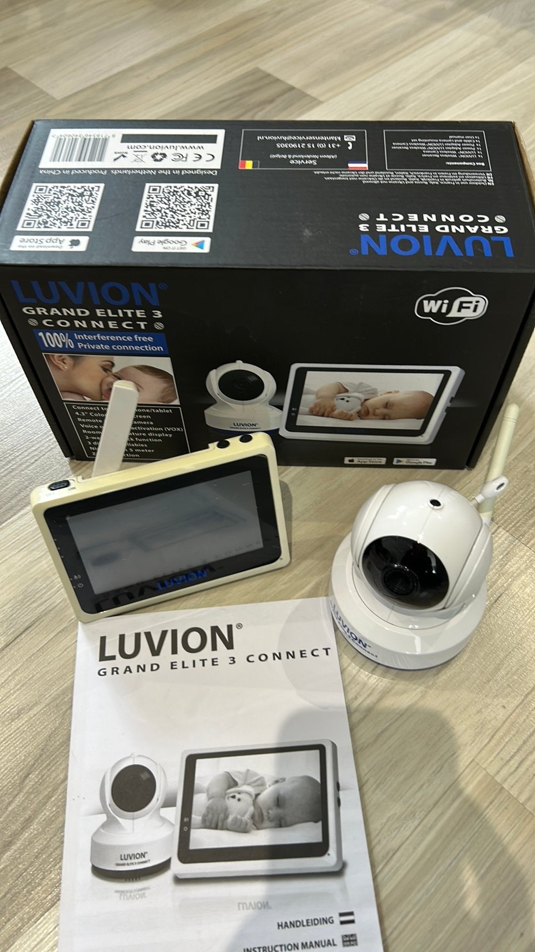 Luvion Grand Elite Connect 3 babyfoon met Wifi en App, Ophalen of Verzenden, Zo goed als nieuw, 250 meter of meer, Camera