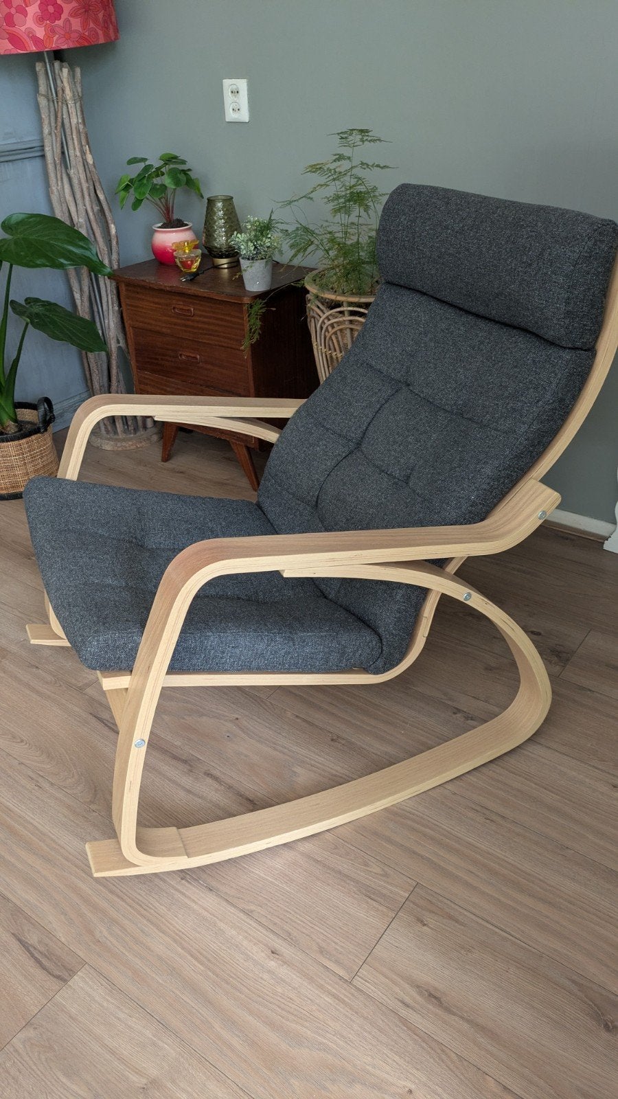 Praktisch nieuwe Ikea POÄNG schommelstoel., Ophalen of Verzenden, Zo goed als nieuw, 50 tot 75 cm