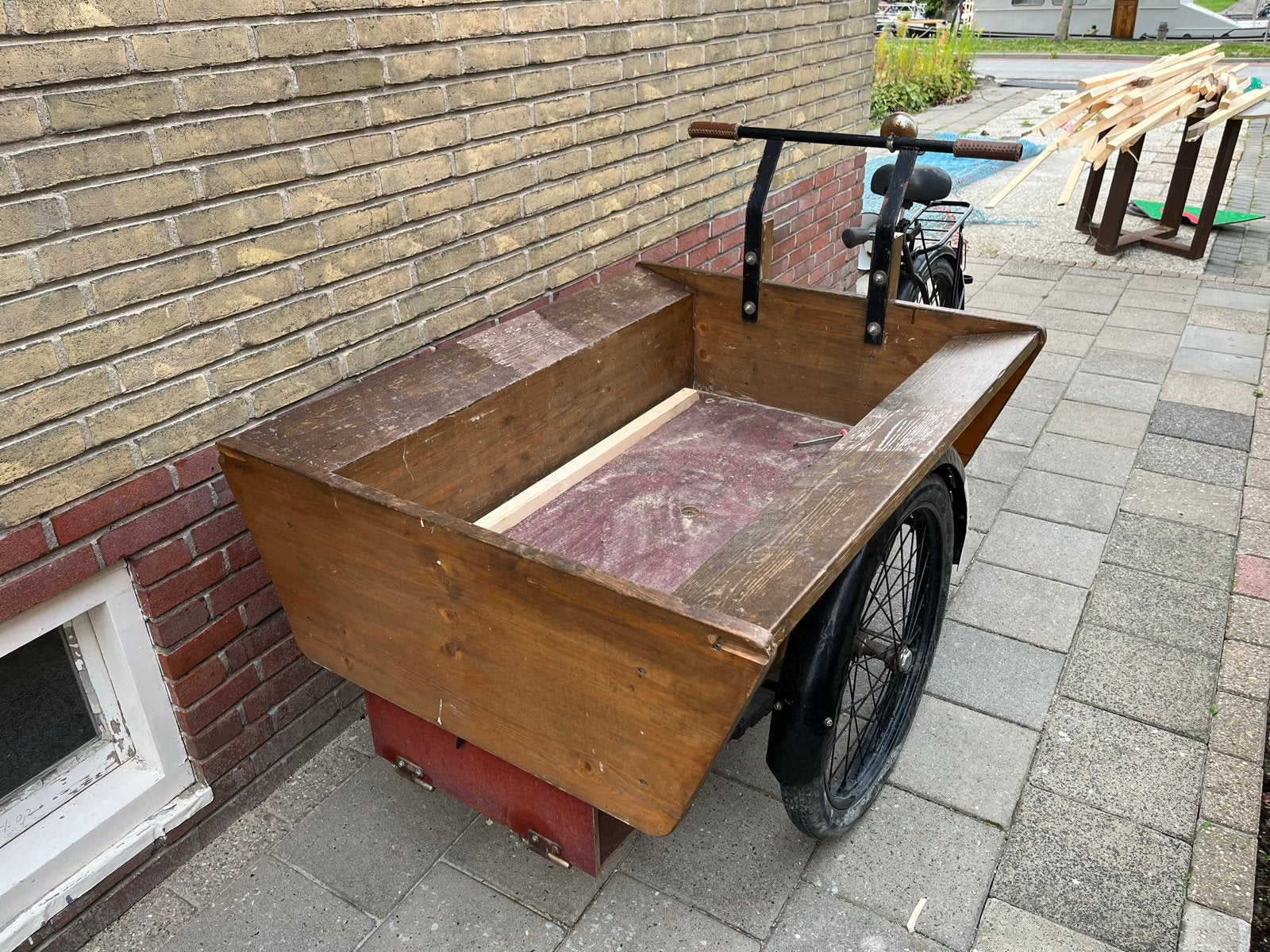 Oldtimer bakfiets apollo   Nieuwe banden en bak, Terugtraprem, Gebruikt, Goederen, Ophalen