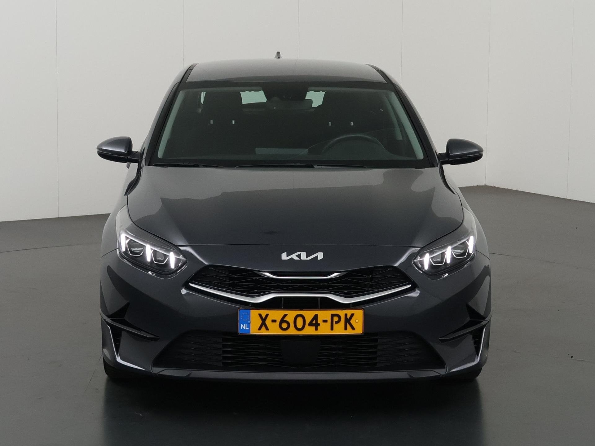 Kia Ceed 1.0 T-GDi DynamicLine | Navigatie | Parkeercamera |, Auto's, Voorwielaandrijving, Stof, Gebruikt, Euro 6