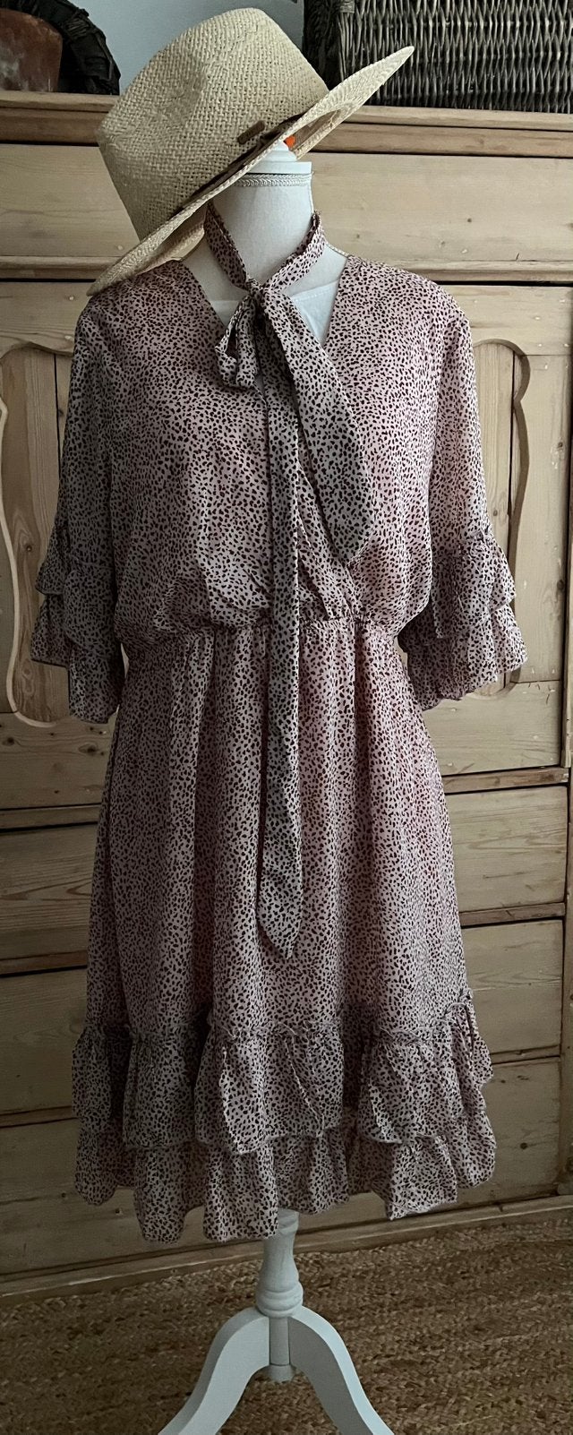 Nieuw By Clara Paris mt L zachtroze jurk, Verzenden, Maat 42/44 (L), Nieuw, Roze