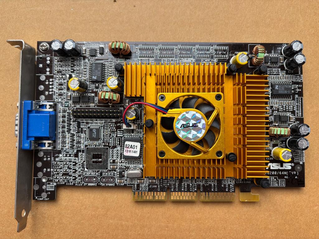 ASUS GeForce 3 (V8200) 64MB AGP / Getest, Gebruikt, Overige soorten, VGA, Ophalen of Verzenden