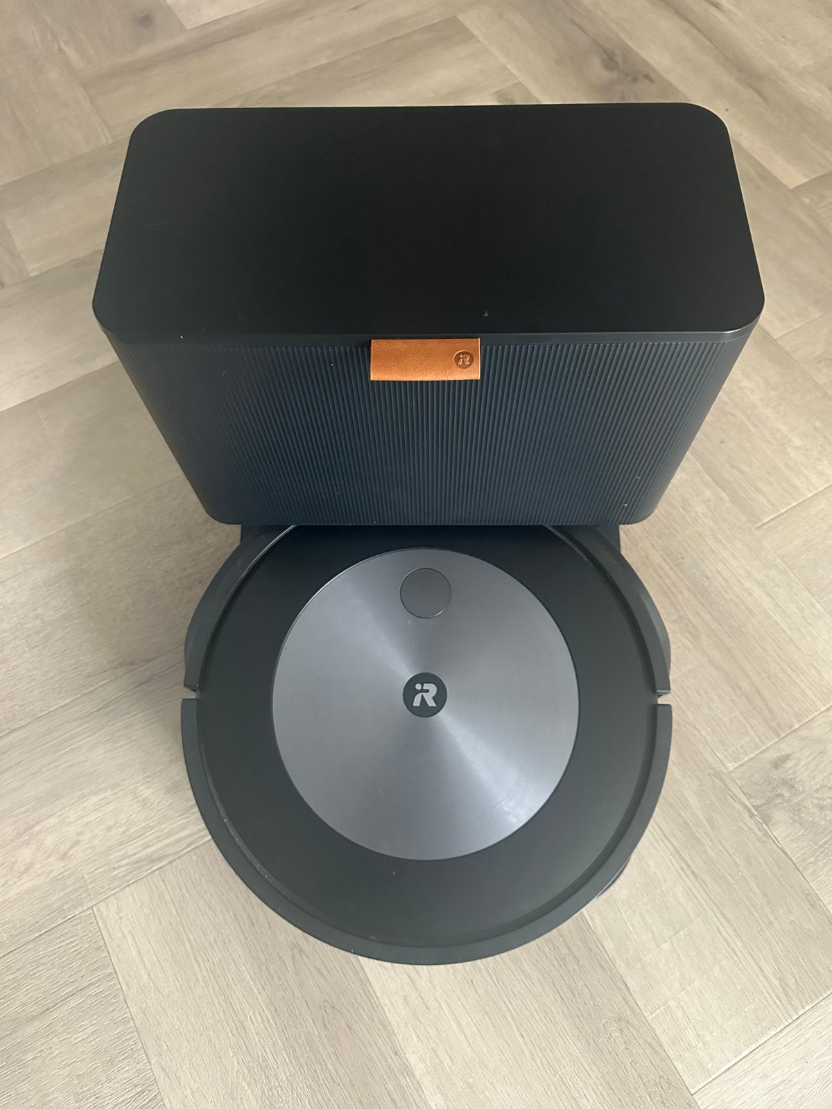 iRobot Roomba Combo j7+ Robotstofzuiger met leegstation, Ophalen, IRobot, Automatisch legen, Zo goed als nieuw