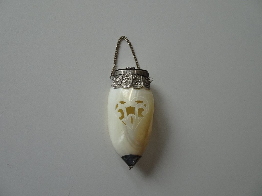 Victoriaanse hanger pomander, Antiek en Kunst, Ophalen of Verzenden, Zilver