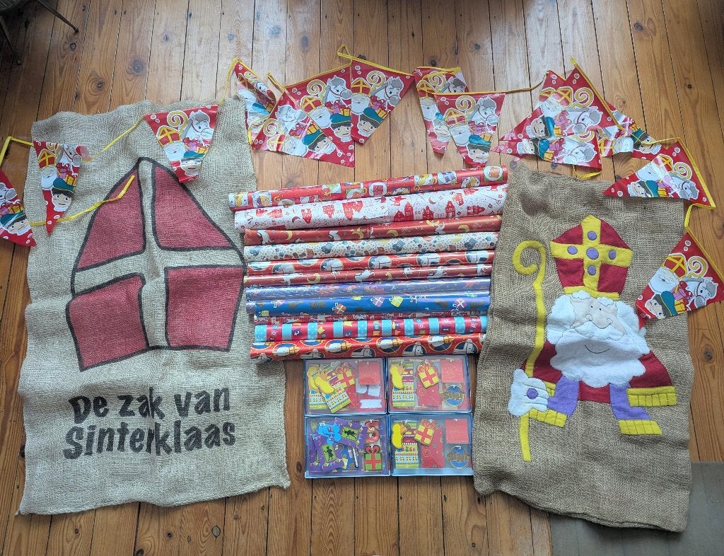 Sinterklaaspakket, Ophalen of Verzenden, Gebruikt