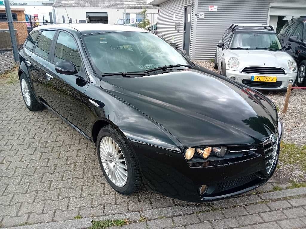 Alfa Romeo 159 1.8 MPI 22 2008 Zwart, Zwart, 4 cilinders, 1796 cc, Zwart