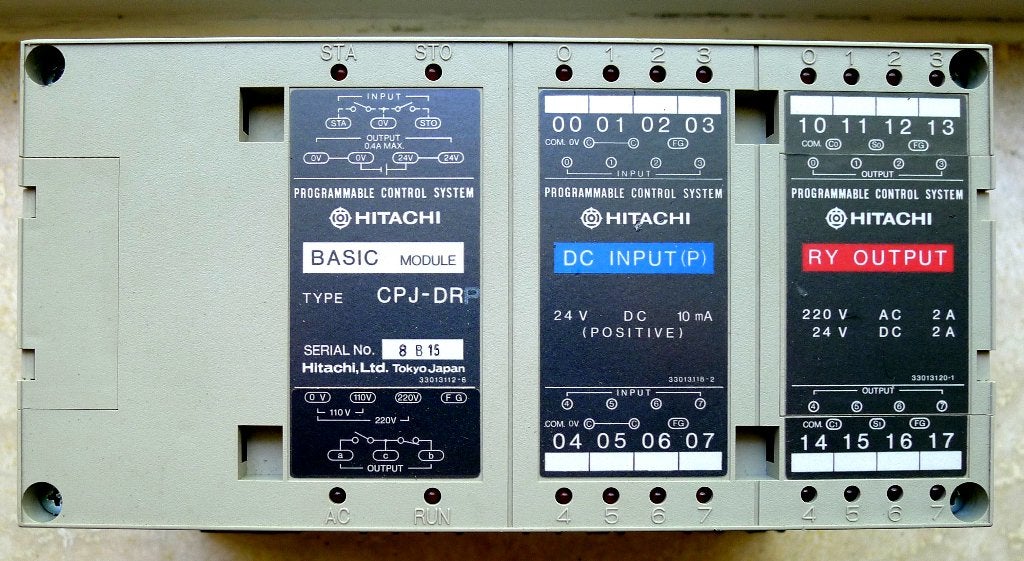 Hitachi Programmerbare besturing (PLC), Ophalen of Verzenden, Zo goed als nieuw