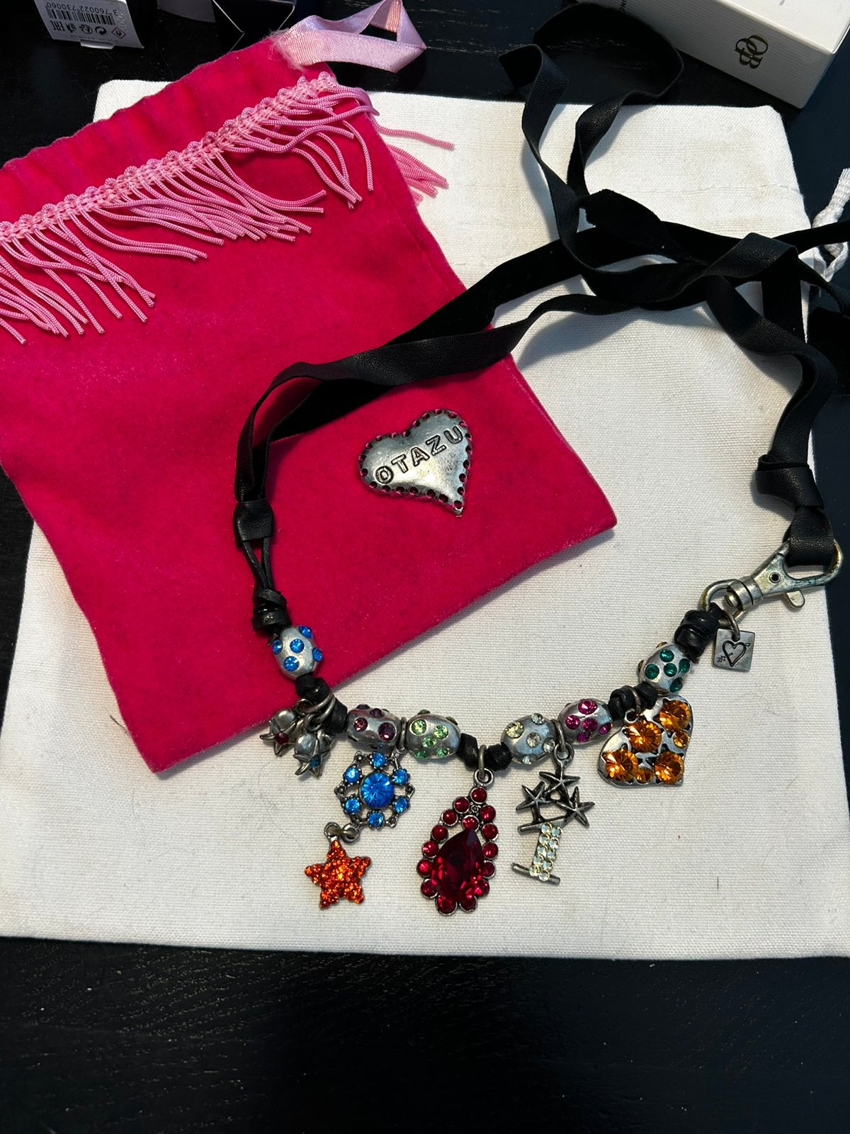 Otazu ketting met hangers en strass, Sieraden, Tassen en Uiterlijk, Kettingen, Overige materialen, Verstelbaar, Overige kleuren