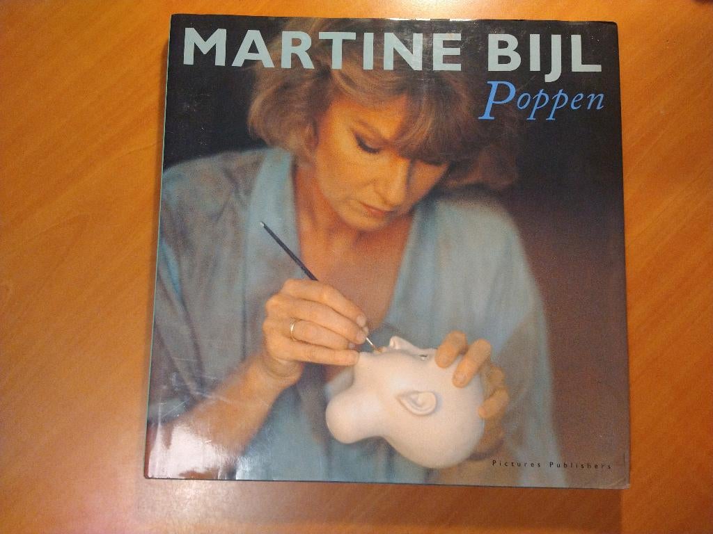 Bijl, Martine. Poppen, Ophalen of Verzenden, Zo goed als nieuw, Poppen maken