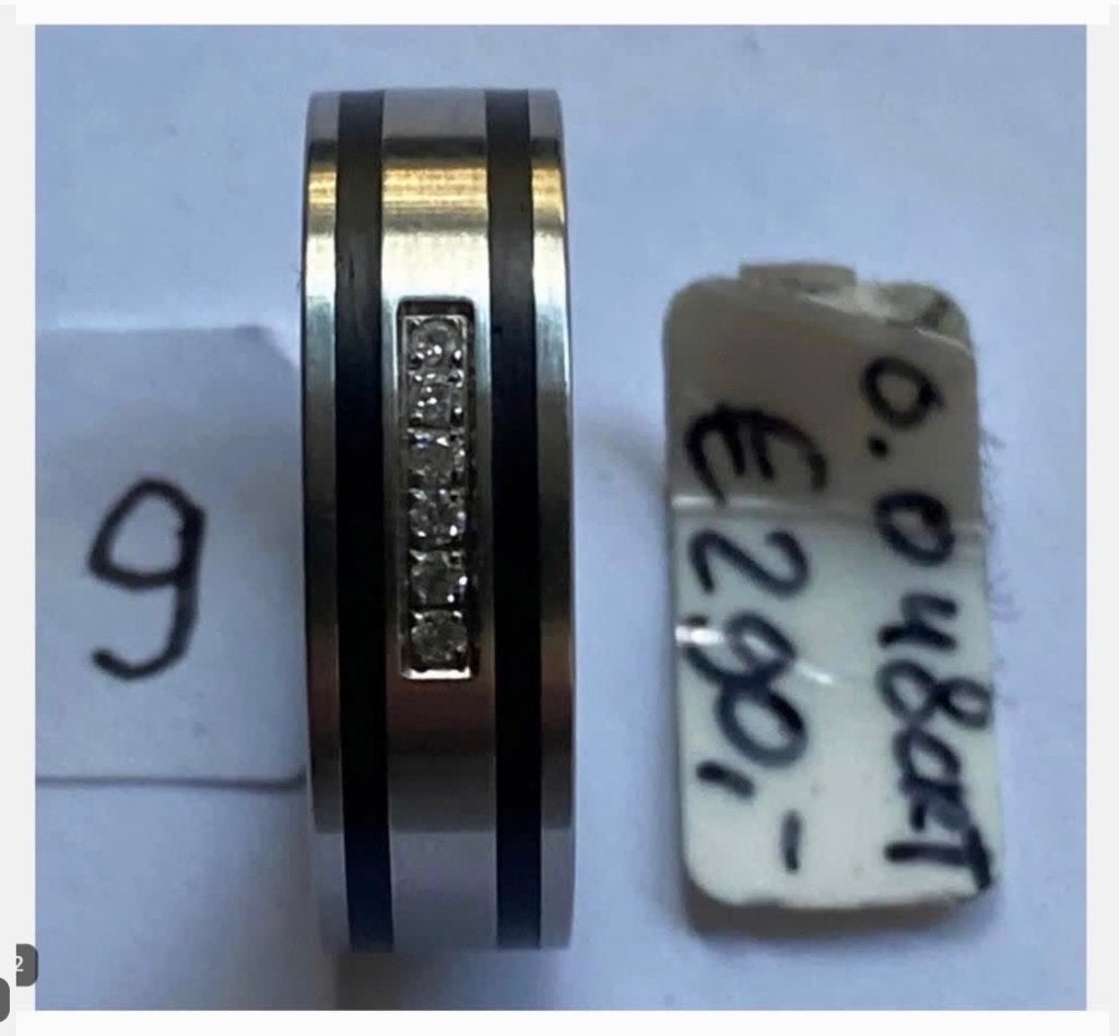 Nieuw Sale RVS ring met 6 briljantjes, maat 17,25, Sieraden, Tassen en Uiterlijk, Ringen, IJzer of Staal, Nieuw, Ophalen of Verzenden