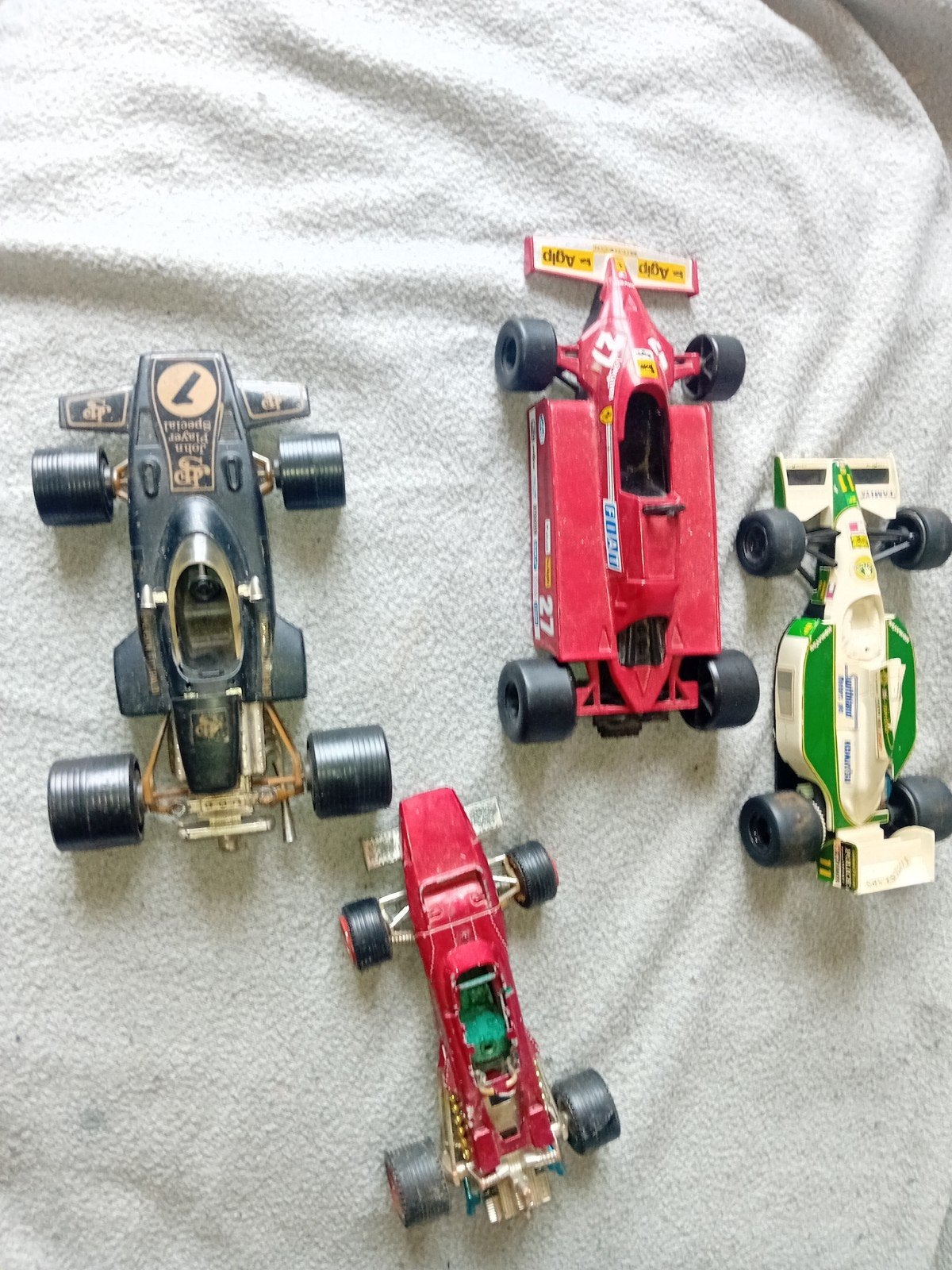 4 RACE AUTO'S  16 CM -- 2.50 EURO PER STUK, Ophalen of Verzenden, Gebruikt, Auto, Overige merken