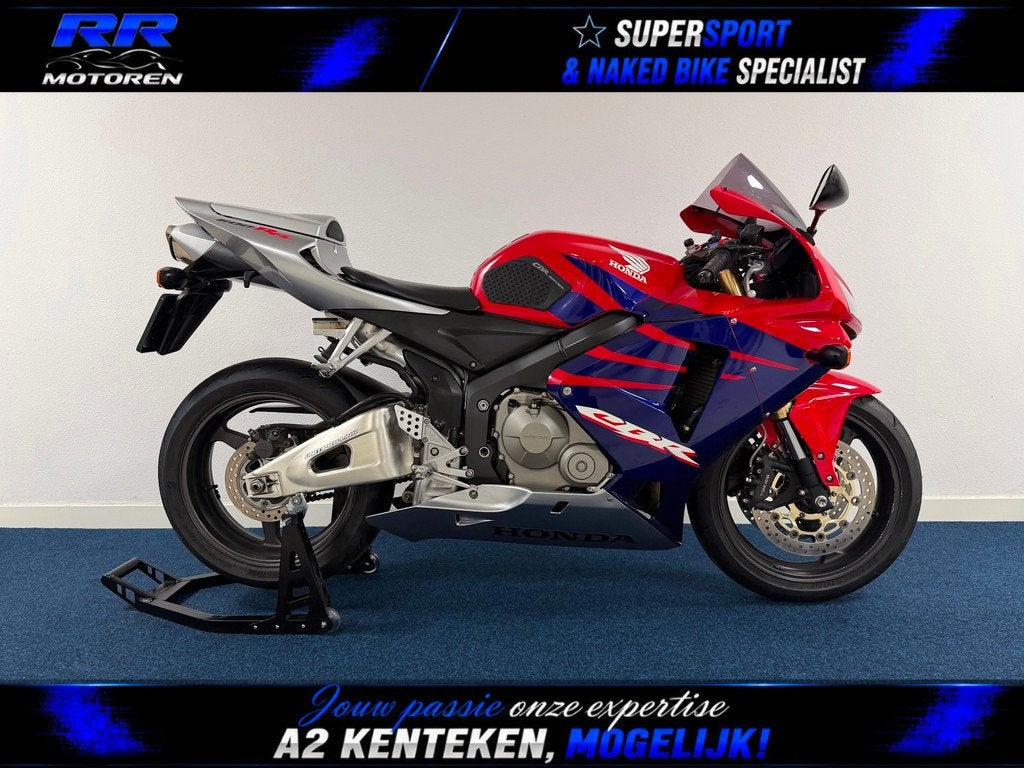 Honda CBR 600RR PC37 FACE - LIFT / TRIPLE - COLOR, Motoren, Motoren | Honda, Sportuitlaat, Bedrijf, Super Sport, Meer dan 35 kW