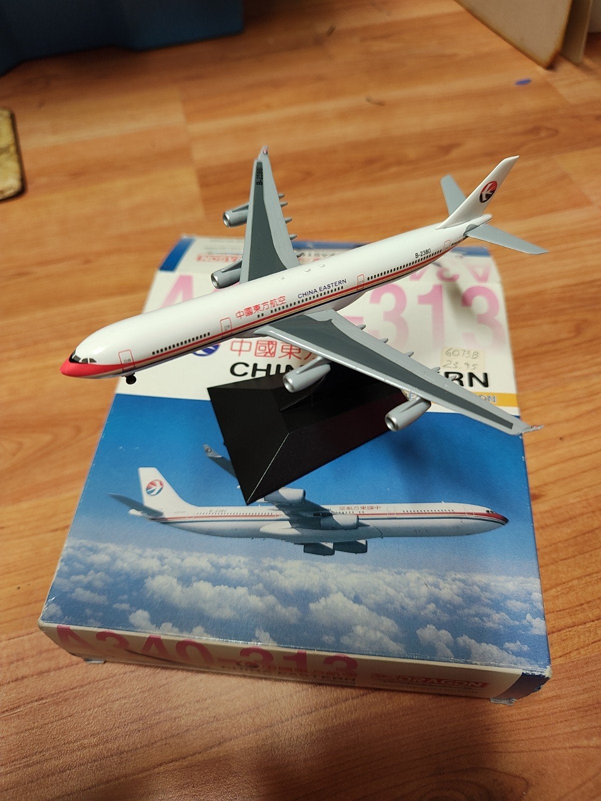 China Eastern Airbus A340-300 modelvliegtuig, Ophalen of Verzenden