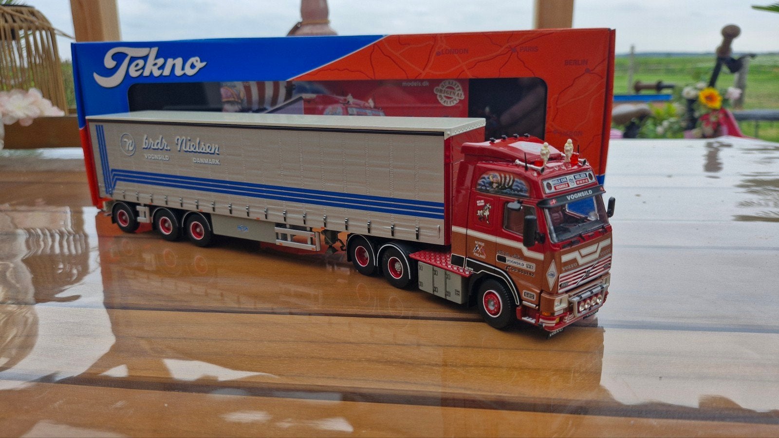tekno volvo chr. nielsen, Hobby en Vrije tijd, Modelauto's | 1:50, Ophalen of Verzenden, Nieuw, Bus of Vrachtwagen, Tekno