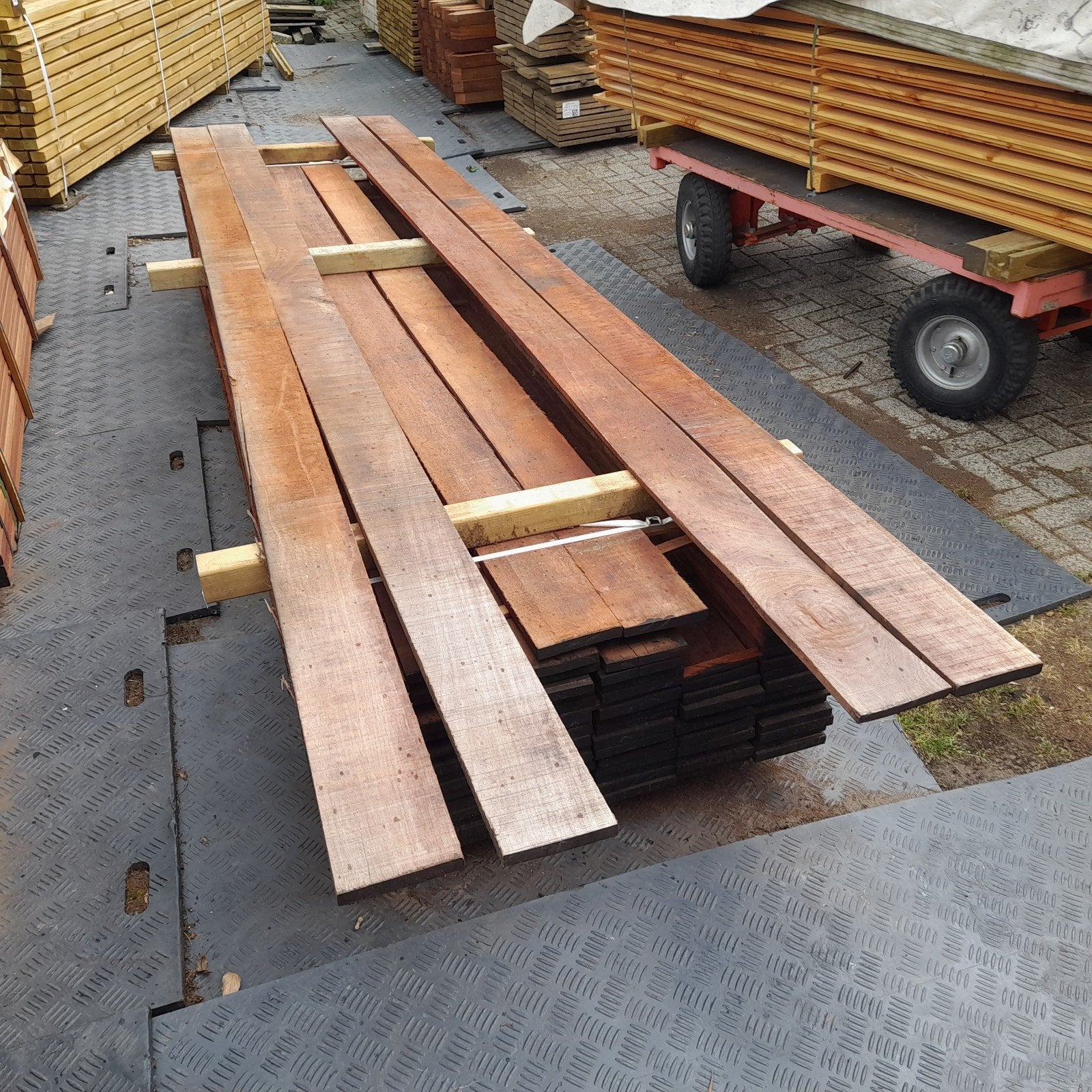 Hardhouten planken, B-keus, beschoeiing, tuin, damwand, Tuin en Terras, Palen, Balken en Planken, Ophalen, Nieuw, 250 cm of meer