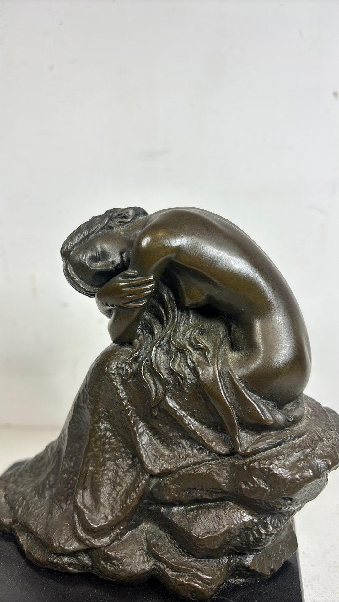 Trieste vrouw - naakt - brons, Antiek en Kunst, Verzenden