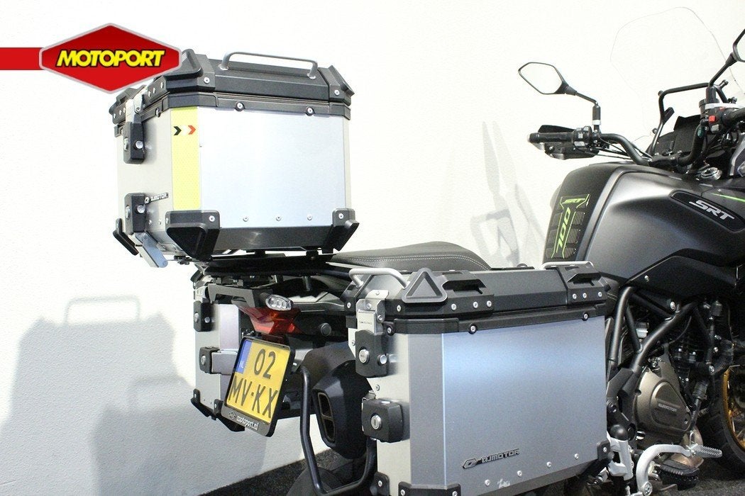 QJMOTOR SRT 700 X TOURING, Bedrijf, Toermotor, QJMOTOR
