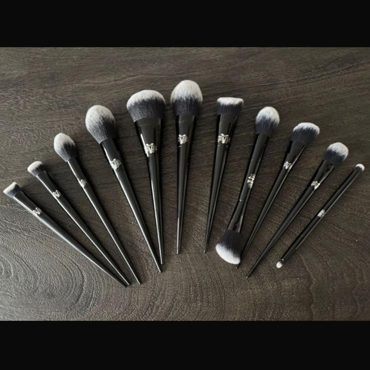 Kat von D Kwastenset - Complete Make-up Kwasten Collectie, Gehele gezicht, Zwart, Nieuw, K