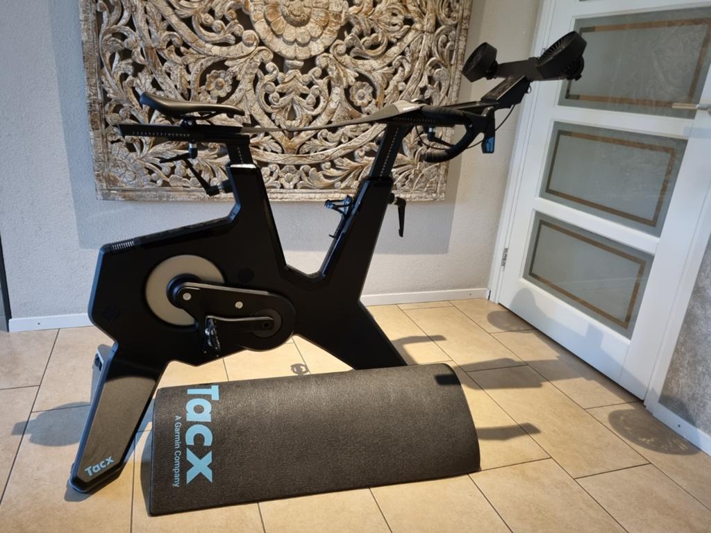 Tacx NEO Bike Smart Trainer - Zo goed als nieuw, Sport en Fitness, Ophalen