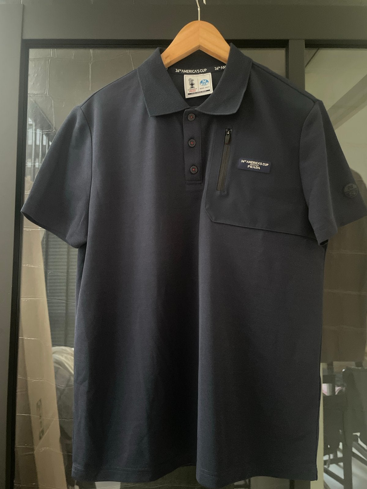 Prada 36th America's Cup T-shirt - Donkerblauw S/M, Verzenden, Zo goed als nieuw, Maat 48/50 (M), Blauw