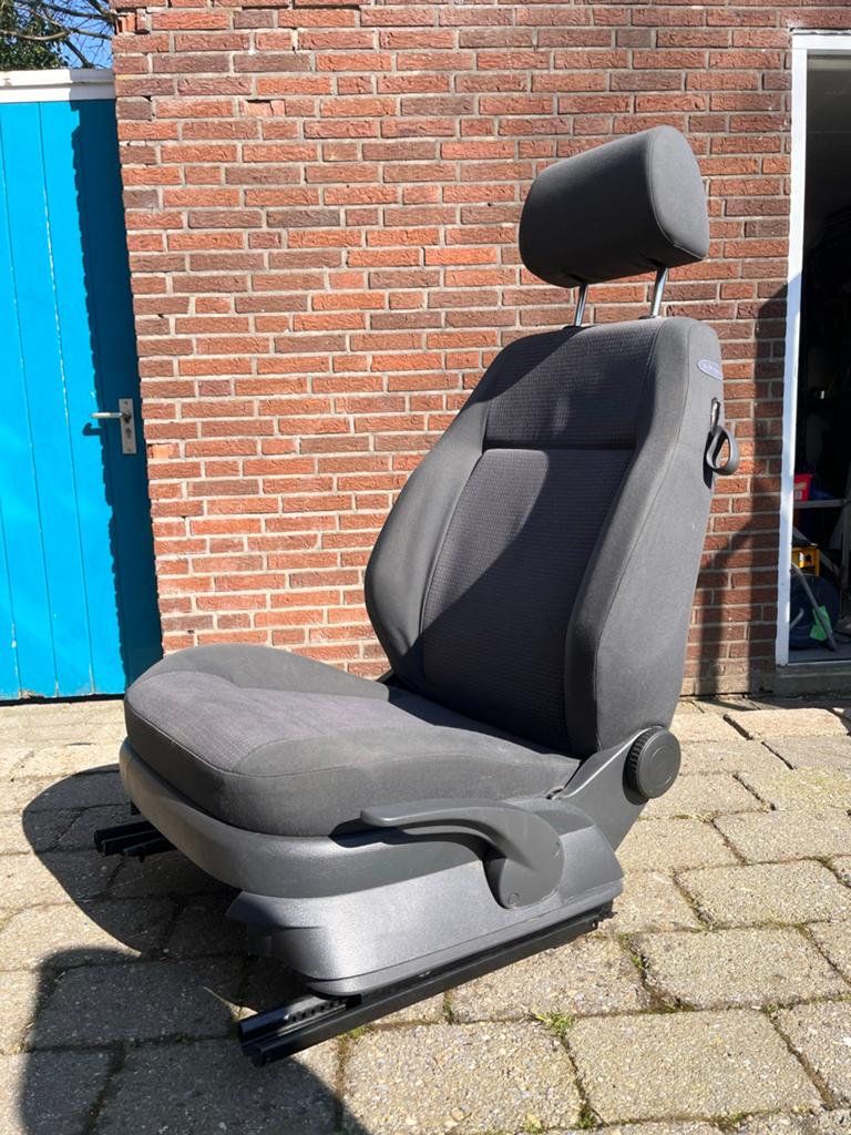 Comfortabele camper autostoelen - Set van 2, Ophalen, Gebruikt, Universele onderdelen
