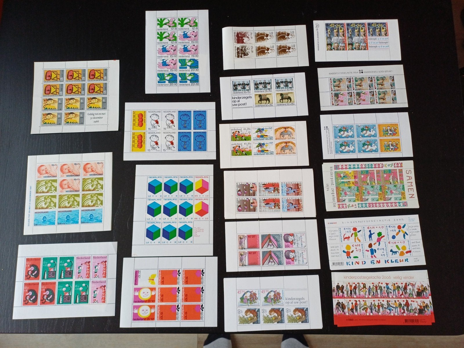 Kinderpostzegels 19 stuks, Postzegels en Munten, Ophalen of Verzenden, Nederland
