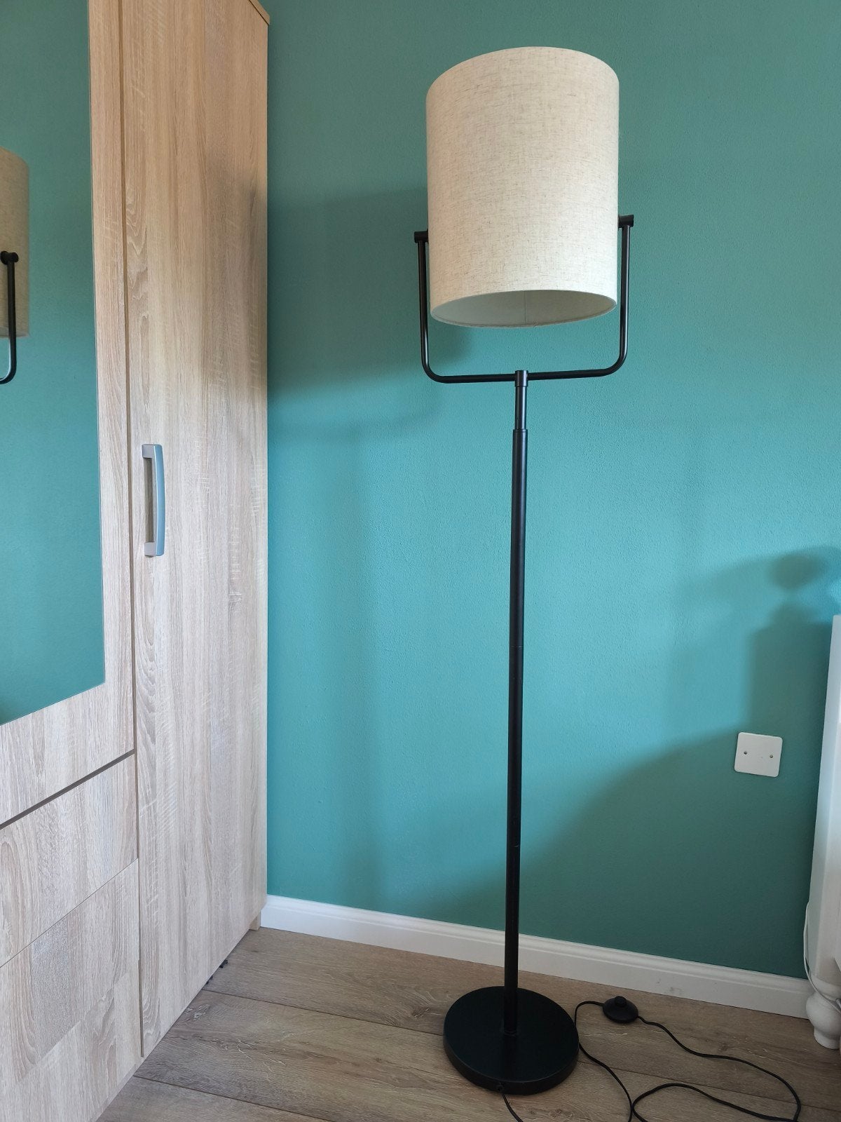 Vloerlamp, Huis en Inrichting, Lampen | Vloerlampen, Ophalen of Verzenden, Zo goed als nieuw, 150 tot 200 cm