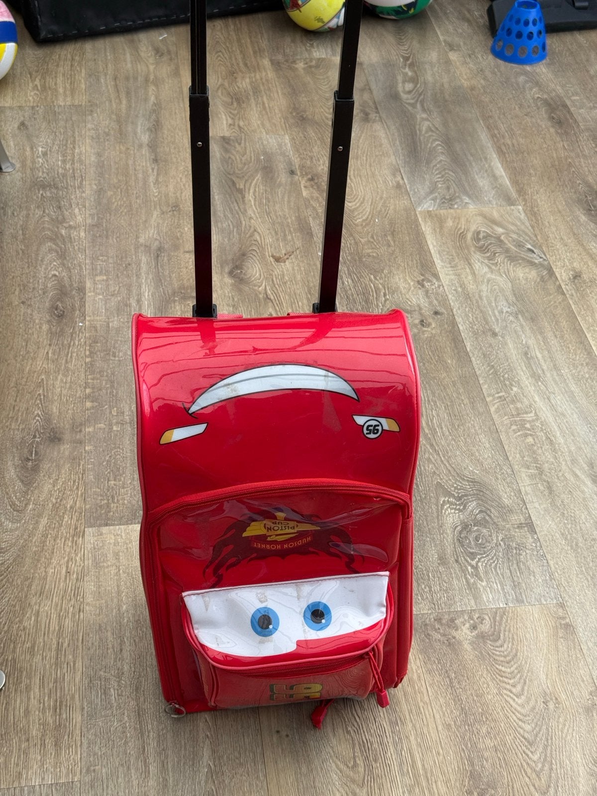 Cars Lightning McQueen kinderkoffer met wielen, Sieraden, Tassen en Uiterlijk, Ophalen of Verzenden, Gebruikt